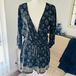 Hollister Floral Patterned Black Romper